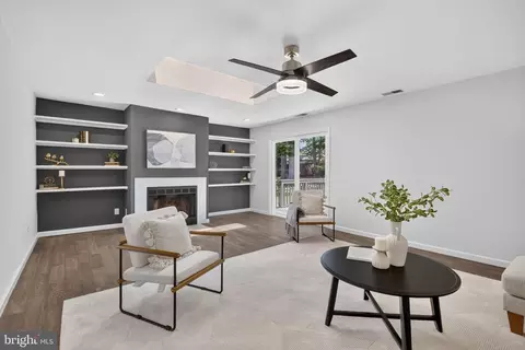 Living - 10312 Buena Vista Ave, Lanham, MD 20706 photo 10 of 13