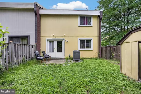 Exterior - 8608 Brae Brooke Dr, Lanham, MD 20706 photo 2 of 5