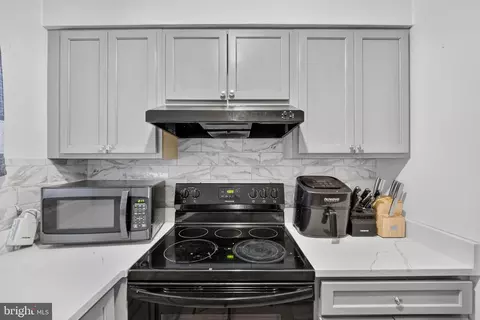 Kitchen - 8608 Brae Brooke Dr, Lanham, MD 20706 photo 1 of 2