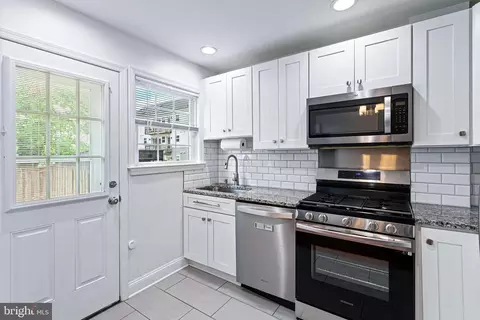 Kitchen - 1003 Phillip Powers Dr, Laurel, MD 20707 photo 3 of 3