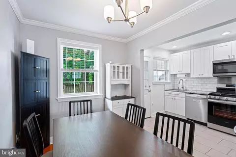 Dining - 1003 Phillip Powers Dr, Laurel, MD 20707 photo 4 of 4