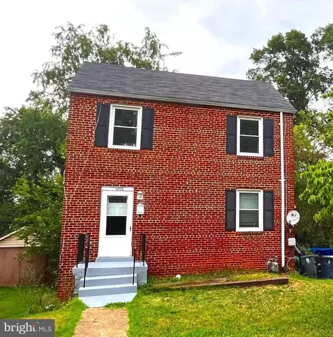 5206 Varnum St, Bladensburg, MD 20710