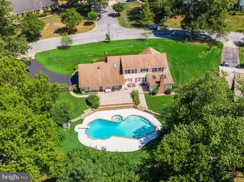 View/Area - 8701 Oxwell Ln, Laurel, MD 20708 photo 2 of 3