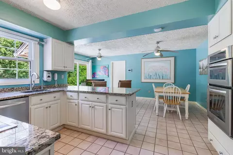 Kitchen - 8701 Oxwell Ln, Laurel, MD 20708 photo 3 of 5