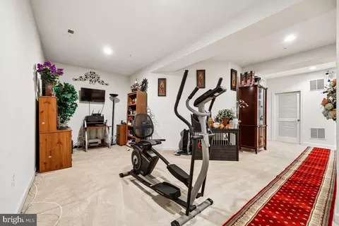 Entry Way - 7314 Caledon Ct, Laurel, MD 20707 photo 7 of 8