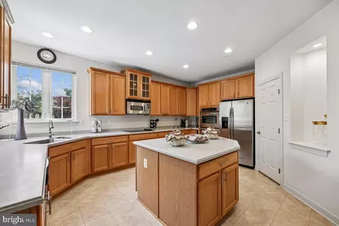 Kitchen - 7314 Caledon Ct, Laurel, MD 20707 photo 2 of 4