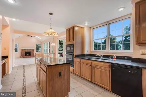 Kitchen - 9614 Bald Hill Rd, Bowie, MD 20721 photo 2 of 4