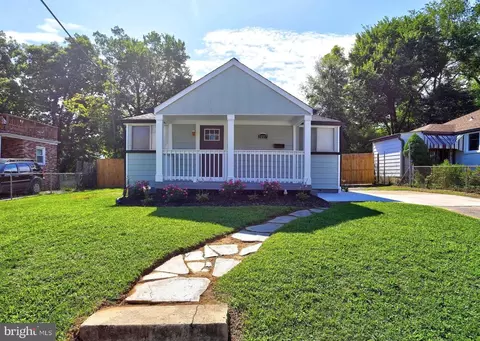 5007 54th Ave, Hyattsville, MD 20781