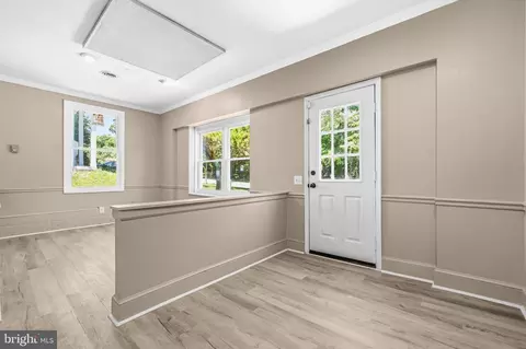 Entry Way - 10107 Snowden Rd, Laurel, MD 20708 photo 4 of 4