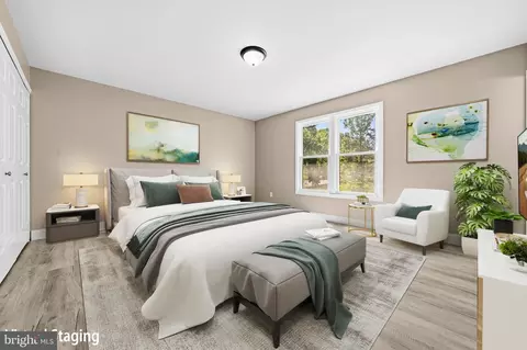 Bedroom - 10107 Snowden Rd, Laurel, MD 20708 photo 1 of 2