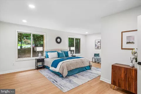 Bedroom - 6300 Hickory Bnd, Clinton, MD 20735 photo 1 of 7