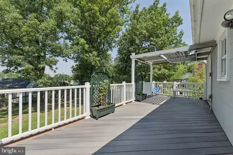 Exterior - 8816 Saunders Ln, Lanham, MD 20706 photo 6 of 16