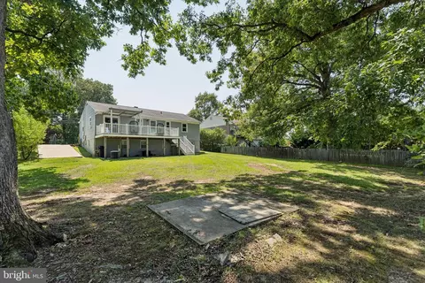 Exterior - 8816 Saunders Ln, Lanham, MD 20706 photo 13 of 16