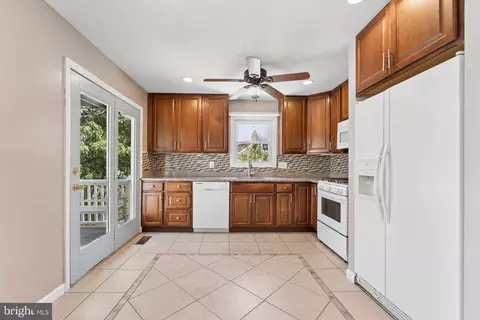 Other - 8816 Saunders Ln, Lanham, MD 20706 photo 3 of 22