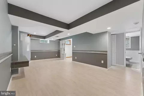 Living - 8816 Saunders Ln, Lanham, MD 20706 photo 8 of 9
