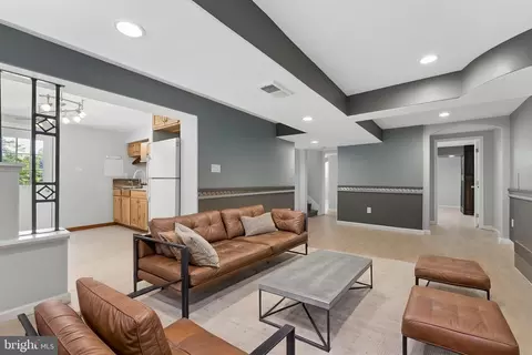 Living - 8816 Saunders Ln, Lanham, MD 20706 photo 6 of 9