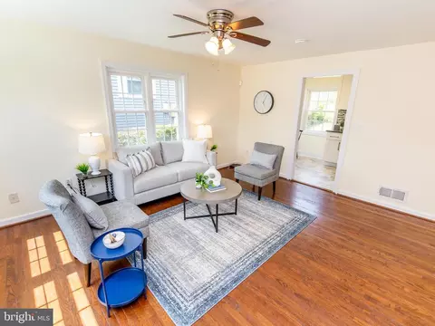 5014 N Englewood Dr, Capitol Heights, MD 20743