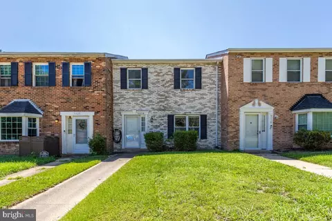 9018 Cheval Ln, Marlboro, MD 20772