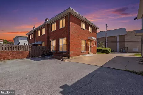 3018 Saint Clair Dr, Temple Hills, MD 20748
