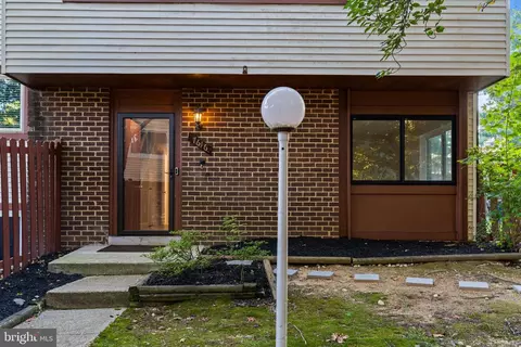 7616 Woodbine Dr, Laurel, MD 20707