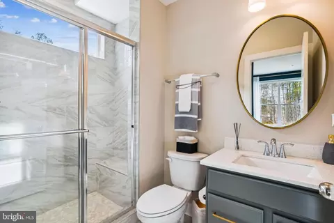 Bath - 14513 Danforth St, Bowie, MD 20721 photo 3 of 3