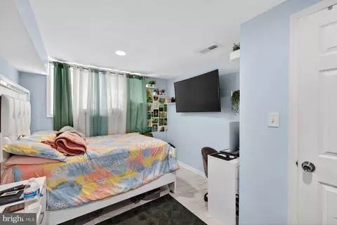 Bedroom - 9414 Wyatt Dr, Lanham, MD 20706 photo 7 of 12