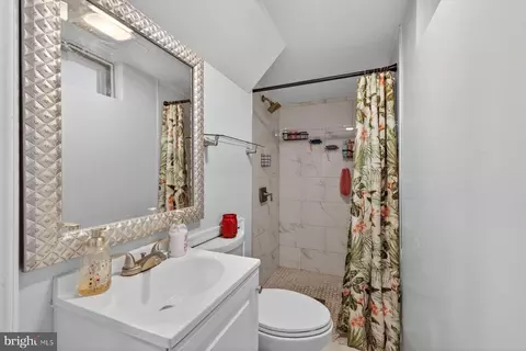 Bath - 9414 Wyatt Dr, Lanham, MD 20706 photo 3 of 3