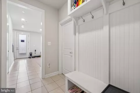 Entry Way - 109 Green Branch Rd, Laurel, MD 20708 photo 2 of 12
