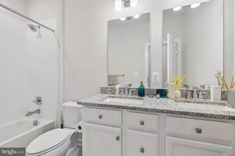 Bath - 109 Green Branch Rd, Laurel, MD 20708 photo 1 of 2