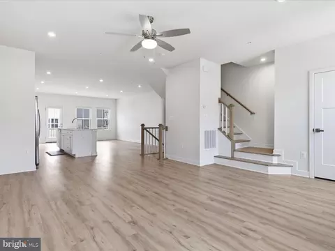 Living - 143 Lyons Creek Dr, Laurel, MD 20708 photo 3 of 3