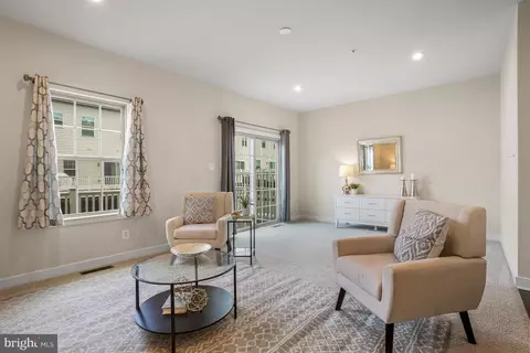 Living - 8015 Spring Arbor Dr, Laurel, MD 20707 photo 2 of 2