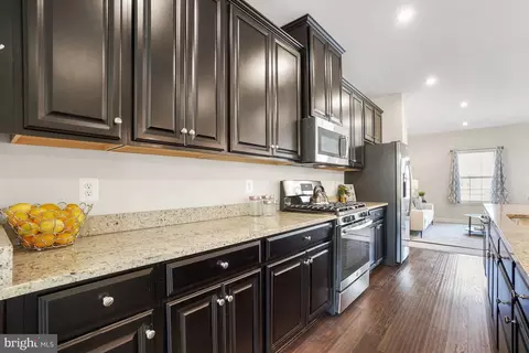 Entry Way - 8015 Spring Arbor Dr, Laurel, MD 20707 photo 6 of 7