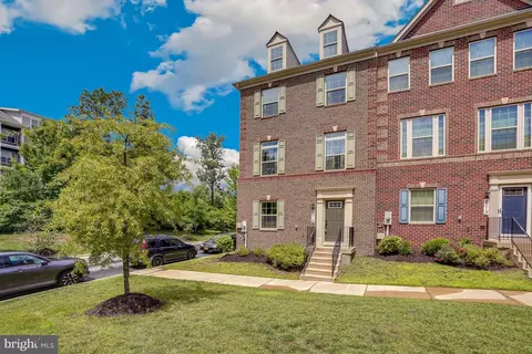 Exterior - 8015 Spring Arbor Dr, Laurel, MD 20707 photo 5 of 5