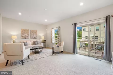 Living - 8015 Spring Arbor Dr, Laurel, MD 20707 photo 1 of 2