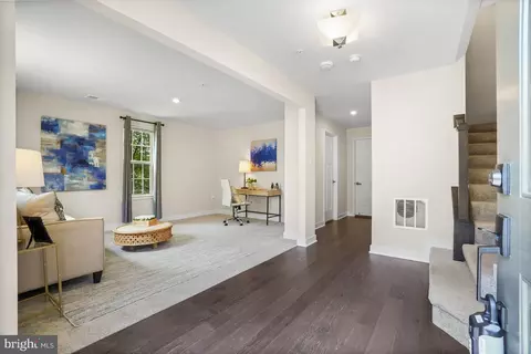 Entry Way - 8015 Spring Arbor Dr, Laurel, MD 20707 photo 1 of 7