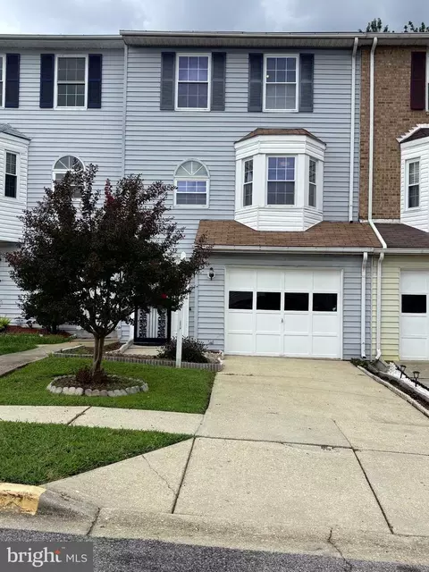 5932 Saint Moritz Dr, Temple Hills, MD 20748