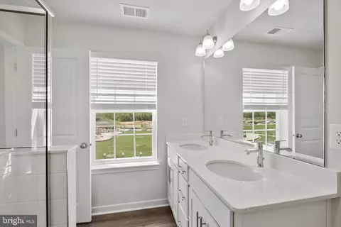 Entry Way - 7539 Silver Thread Way, Brandywine, MD 20613 photo 6 of 12