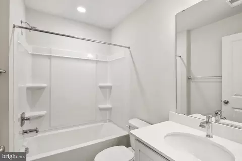 Entry Way - 7539 Silver Thread Way, Brandywine, MD 20613 photo 7 of 12