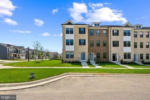 10710 Meridian Hill Way, Marlboro, MD 20772
