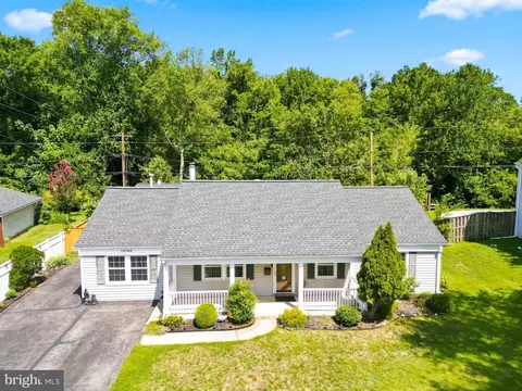 View/Area - 15746 Pointer Ridge Dr, Bowie, MD 20716 photo 1 of 6