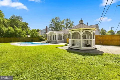 Other - 15746 Pointer Ridge Dr, Bowie, MD 20716 photo 8 of 11