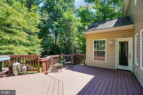 Exterior - 15611 Straughn Dr, Laurel, MD 20707 photo 9 of 10