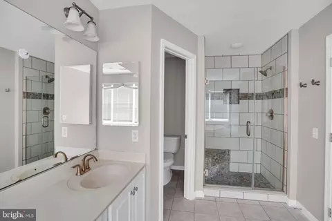 Bath - 15611 Straughn Dr, Laurel, MD 20707 photo 3 of 6