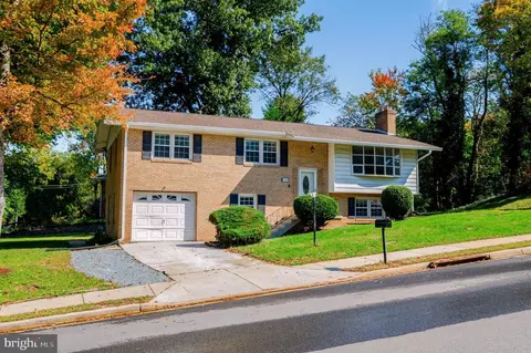6208 Harley Ln, Temple Hills, MD 20748