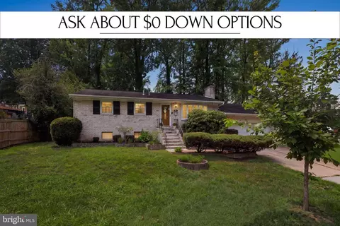 2903 Kingsway Rd, Fort Washington, MD 20744