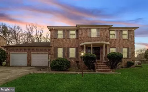 716 Sero Estates Dr, Fort Washington, MD 20744