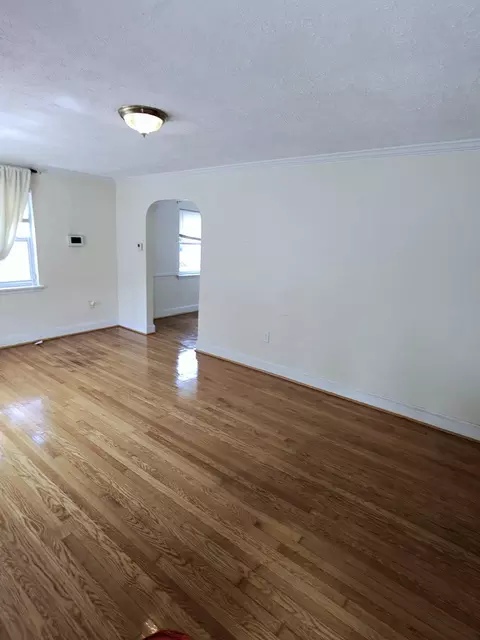 103 Mohican Dr, Oxon Hill, MD 20745