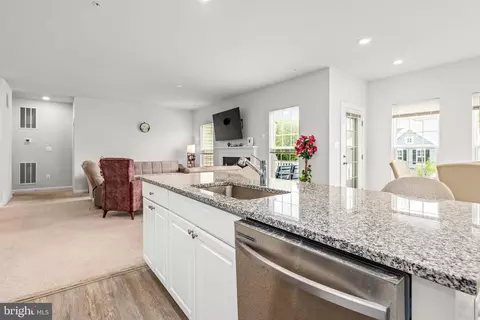 Kitchen - 5812 E Williamson Ct, Brandywine, MD 20613 photo 1 of 1