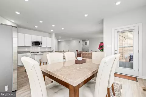 Dining - 5812 E Williamson Ct, Brandywine, MD 20613 photo 2 of 2