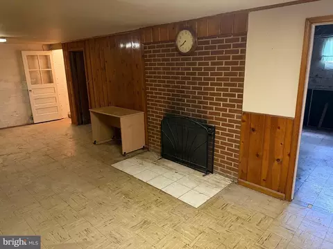 Living - 9309 Tuckerman St, Lanham, MD 20706 photo 3 of 3